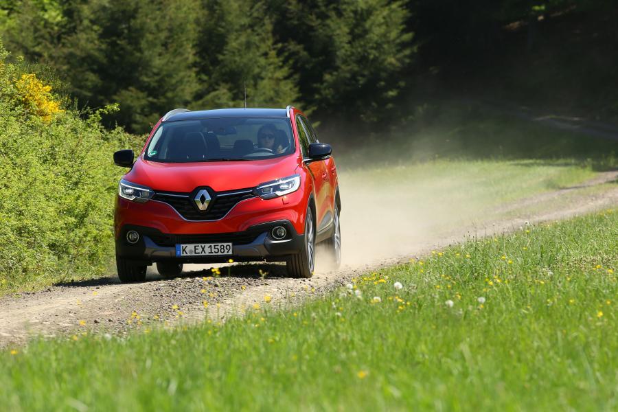  Renault Kadjar Bose 2015 года  (фото 21 из 27)